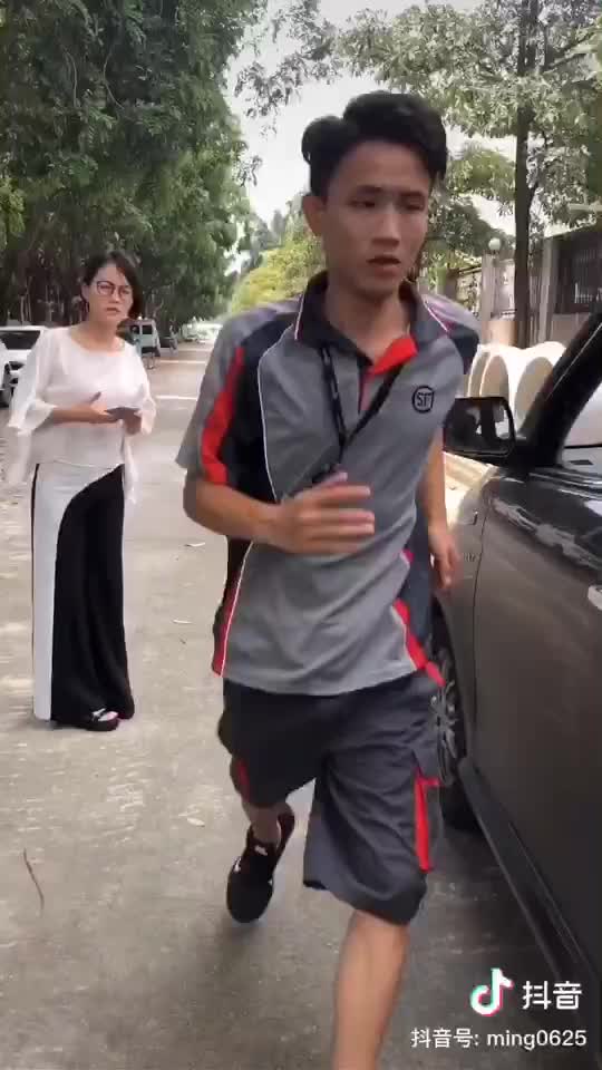 阿斯达斯